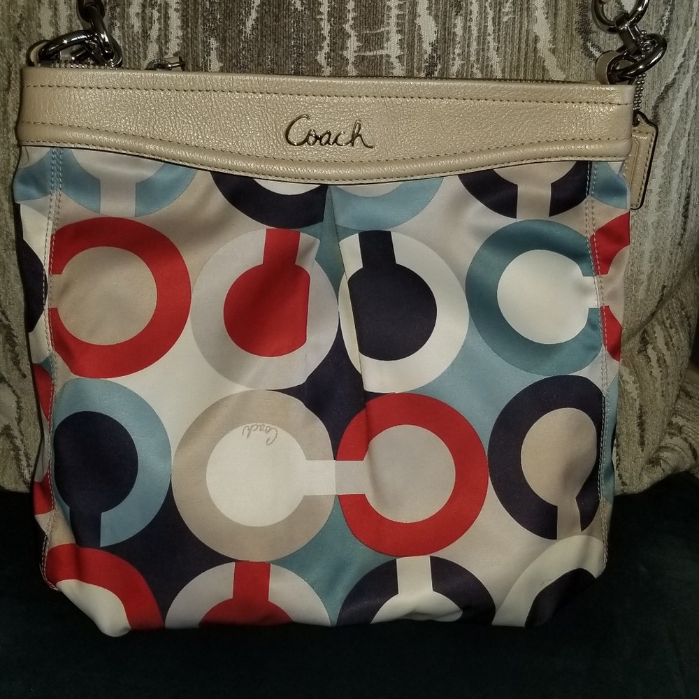 Coach should handbag